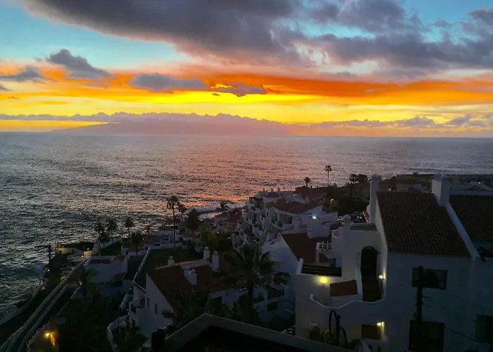 Oceanfront With Gigantes And La Gomera Views Апартаменты Пуэрто-де-Сантьяго