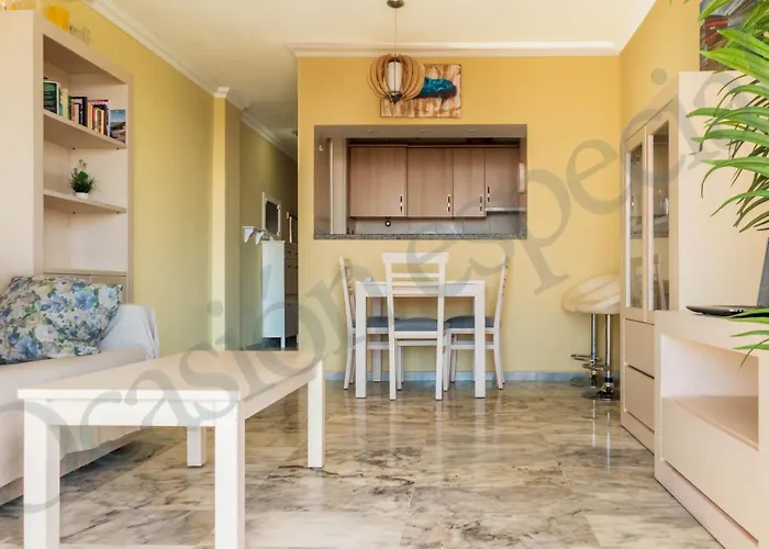 Апартаменты Oceanfront With Gigantes And La Gomera Views