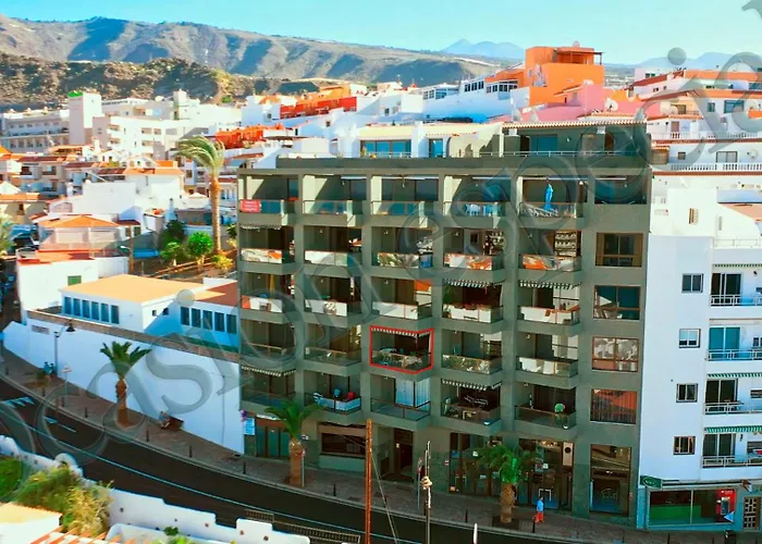 Апартаменты Oceanfront With Gigantes And La Gomera Views